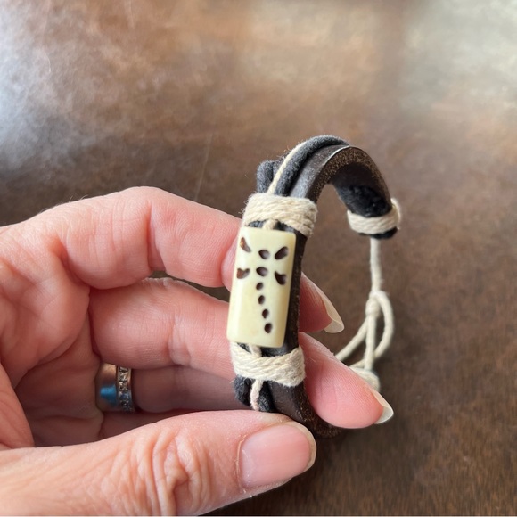 leather bracelet dragonfly on bovine bone OOAK handmade artisan boho unisex - Picture 5 of 12